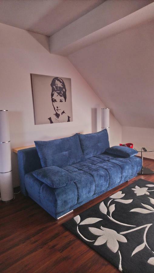 Apartment Mit 2 Schlafzimmern Und Parkplatz